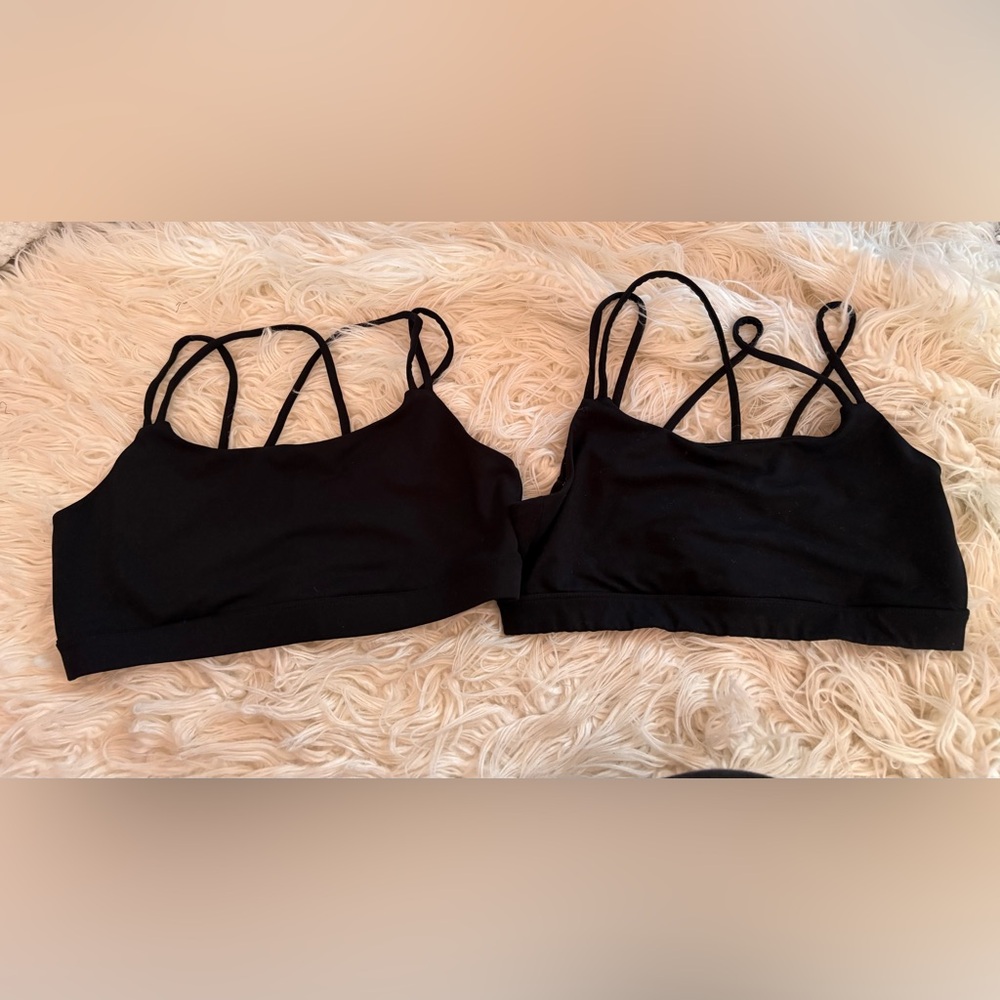 GapFit Strappy Sports Bra Bundle Two Bras, True Black, Size Large